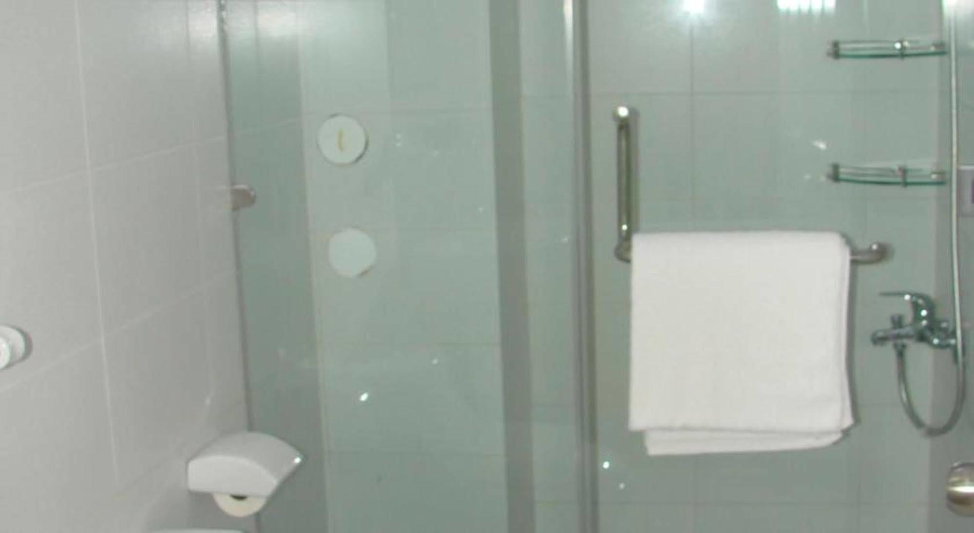 Cat Huy Hotel Ho Şi Min Dış mekan fotoğraf